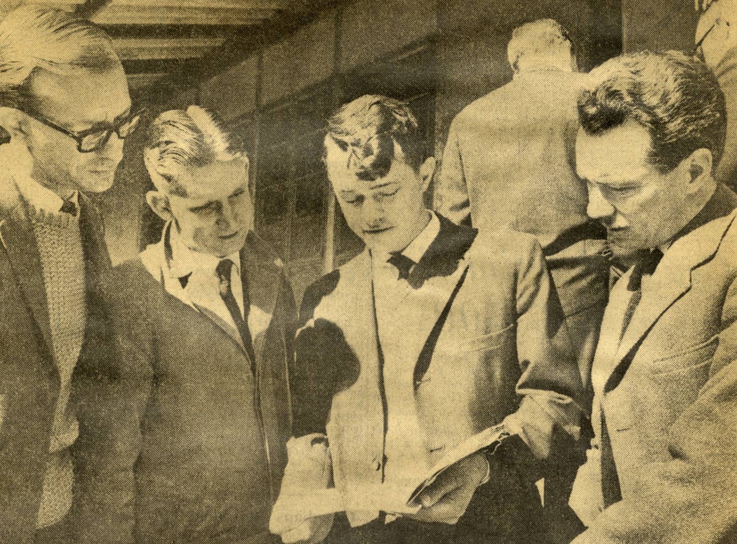 <p>Unisa begins discussions about the introduction of a master&rsquo;s degree in business leadership with South African commercial and industrial organisations. By 1969, Unisa&rsquo;s School of Business Leadership is established.</p>